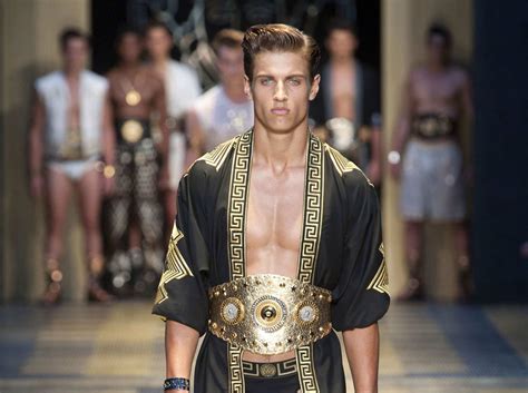 versace spring 2013 menswear|Watch Versace Spring 2013 Menswear .